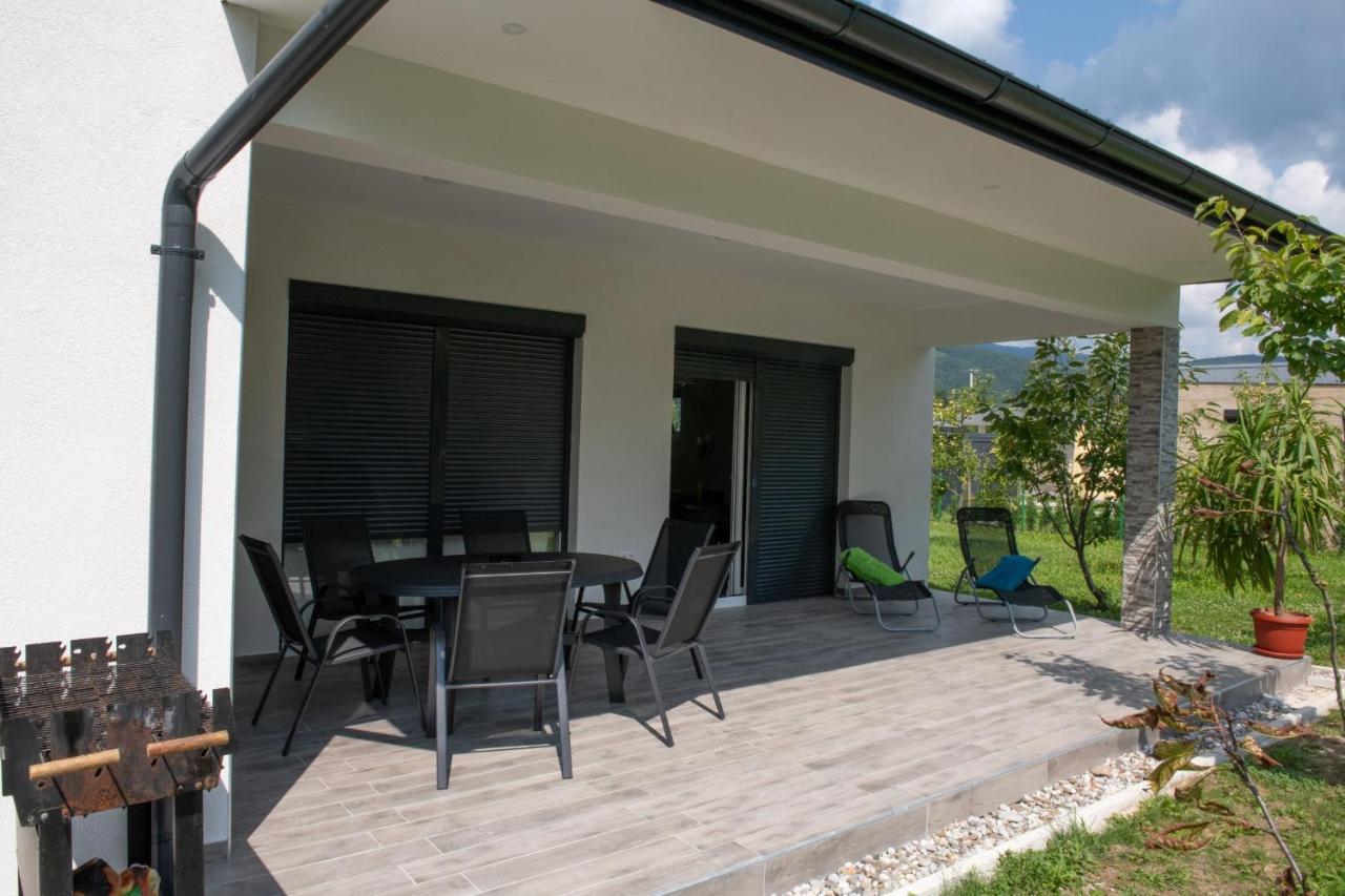 Simply-Una Bihać Exteriör bild